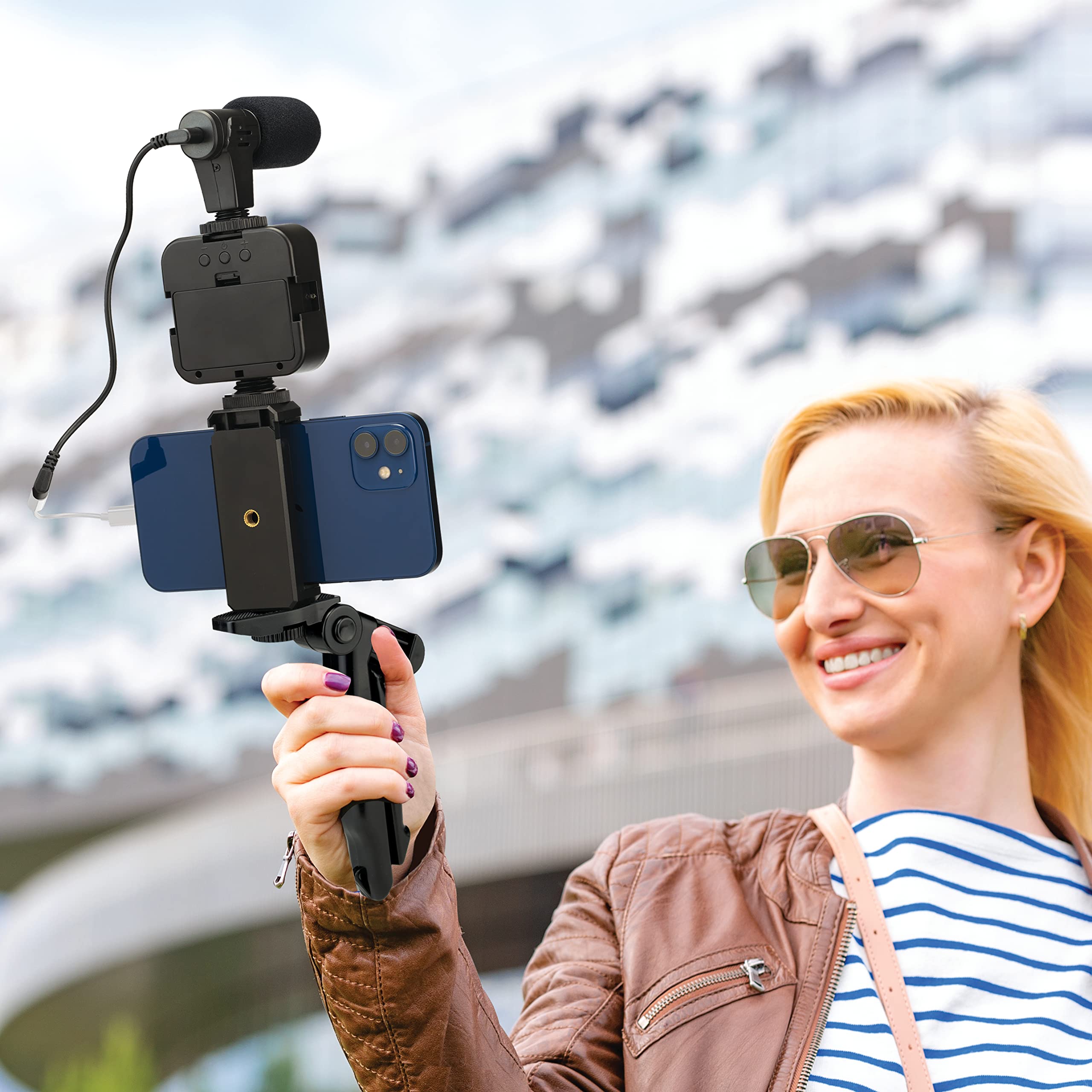 Slide Vlogging Kit w/Light & Microphone