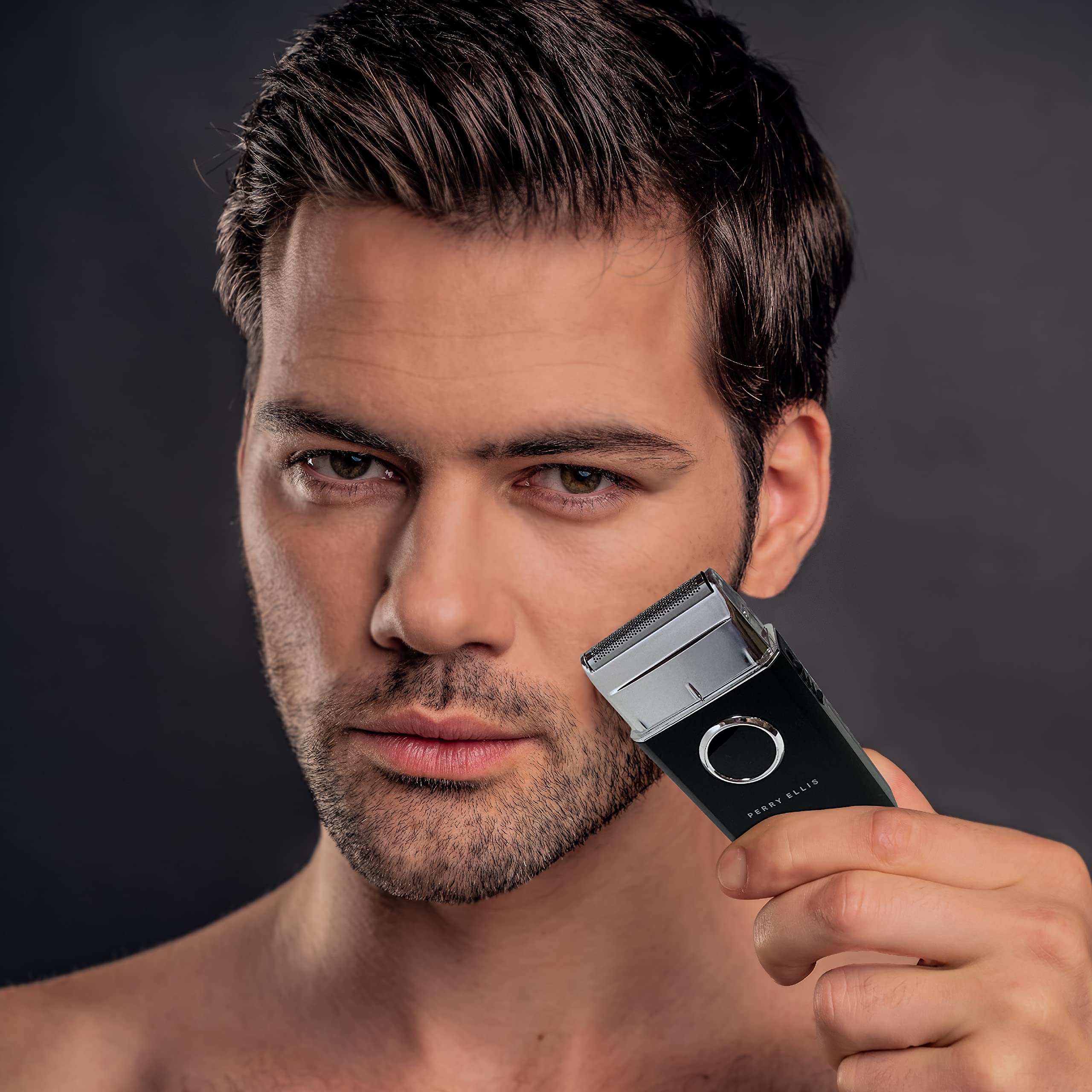 Perry Ellis Mens Travel Electric Shaver