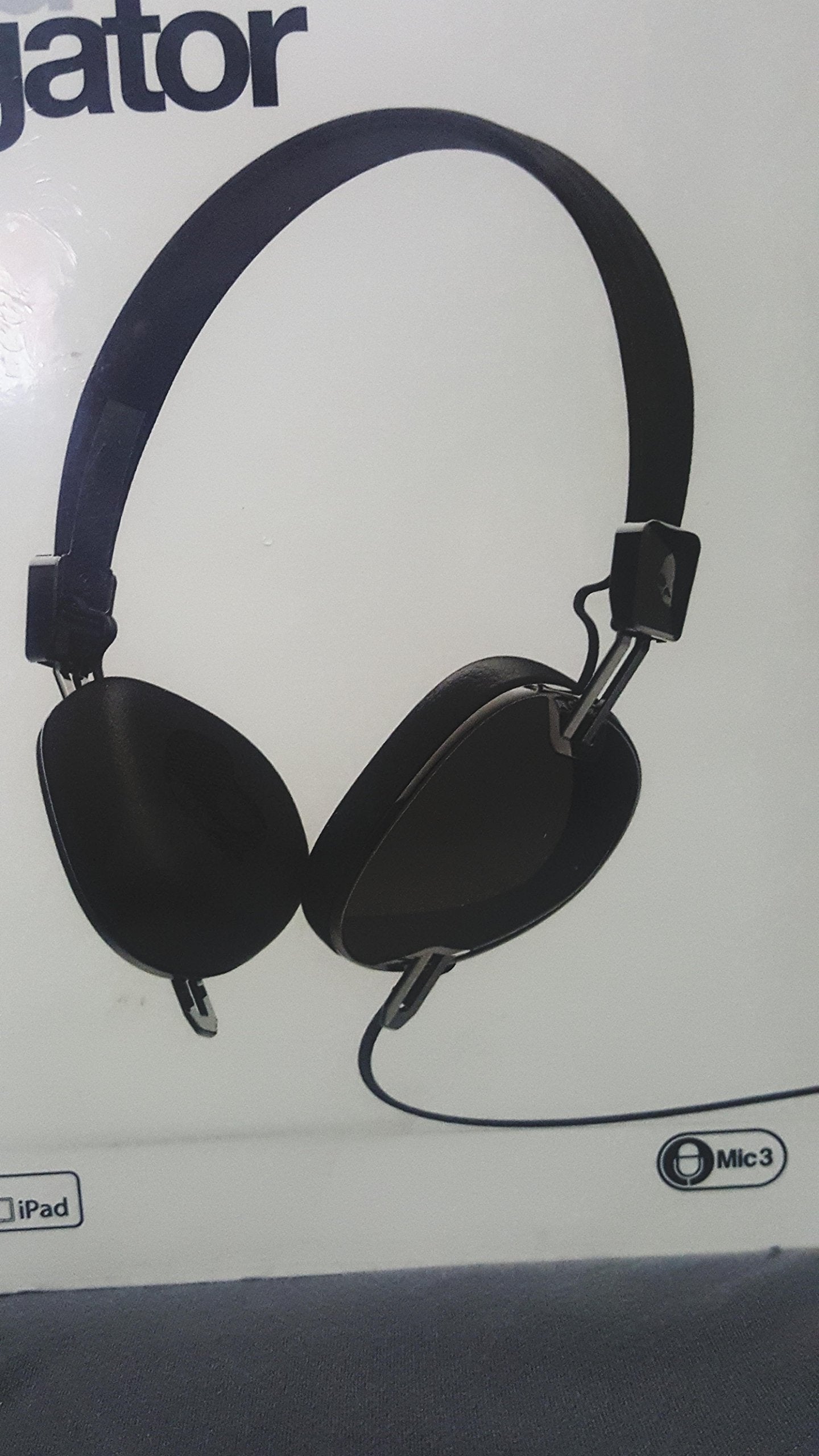 Skullcandy Riff On-Ear Wired Headphones - Black